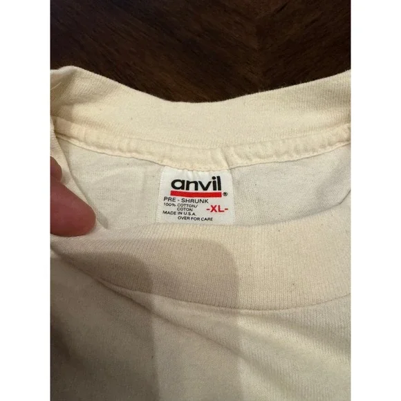 Vintage Anvil Wolf Eagle Bear Dreamcatcher Graphic T-Shirt Men XL Cream USA Made - Picture 3 of 7